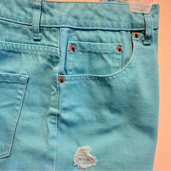 2/$25 Forever21 Womens Shorts 27 High Rise Cut-Off Denim Raw Hem Blue Distressed - Picture 12 of 16
